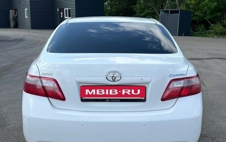 Toyota Camry, 2011 год, 1 300 000 рублей, 7 фотография