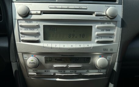 Toyota Camry, 2011 год, 1 300 000 рублей, 23 фотография