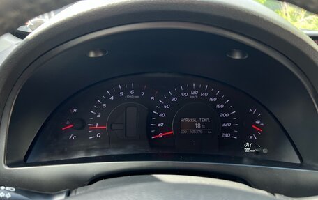 Toyota Camry, 2011 год, 1 300 000 рублей, 26 фотография
