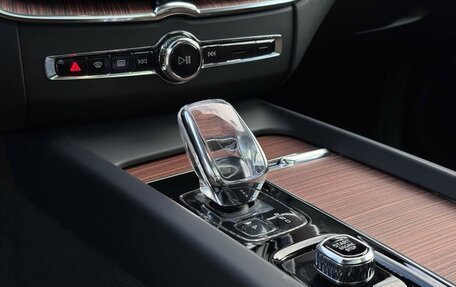 Volvo XC60 II, 2024 год, 6 900 000 рублей, 17 фотография