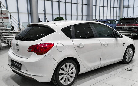 Opel Astra J, 2013 год, 647 000 рублей, 6 фотография
