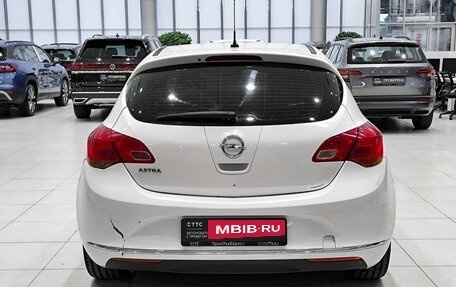 Opel Astra J, 2013 год, 647 000 рублей, 7 фотография