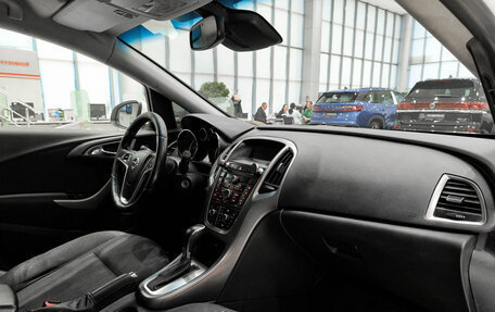 Opel Astra J, 2013 год, 647 000 рублей, 13 фотография