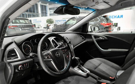 Opel Astra J, 2013 год, 647 000 рублей, 20 фотография