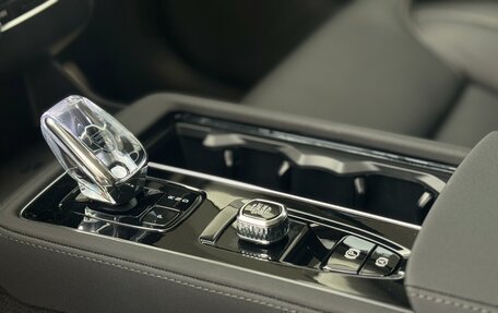 Volvo XC90 II рестайлинг, 2025 год, 12 700 000 рублей, 9 фотография