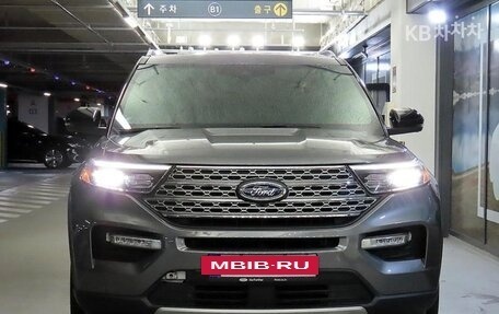Ford Explorer VI, 2021 год, 3 150 030 рублей, 2 фотография