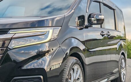 Honda Stepwgn IV, 2018 год, 2 700 000 рублей, 2 фотография