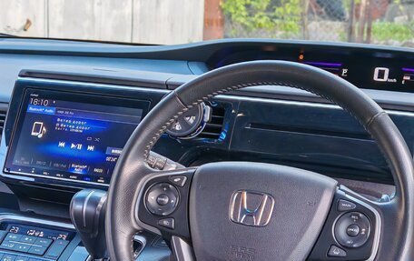 Honda Stepwgn IV, 2018 год, 2 700 000 рублей, 15 фотография
