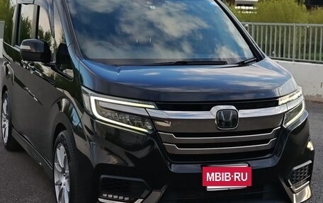 Honda Stepwgn IV, 2018 год, 2 700 000 рублей, 14 фотография