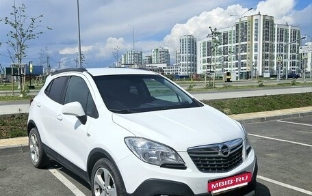 Opel Mokka I, 2014 год, 1 225 000 рублей, 2 фотография