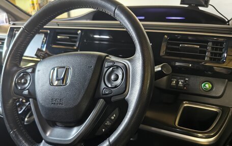 Honda Stepwgn IV, 2017 год, 2 370 000 рублей, 13 фотография