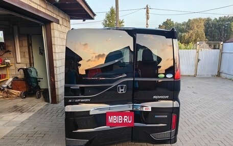 Honda Stepwgn IV, 2017 год, 2 370 000 рублей, 27 фотография