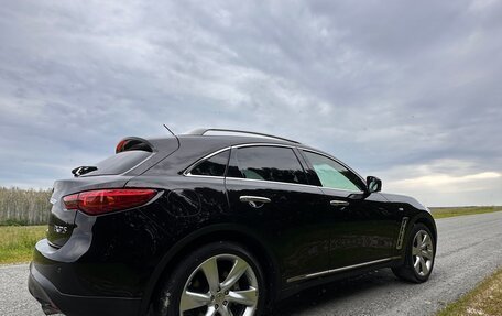 Infiniti FX II, 2013 год, 2 500 000 рублей, 3 фотография