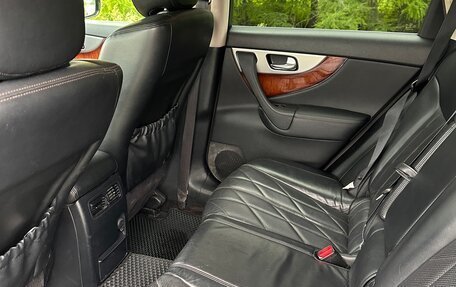 Infiniti FX II, 2013 год, 2 500 000 рублей, 8 фотография