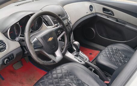 Chevrolet Cruze II, 2013 год, 480 000 рублей, 8 фотография