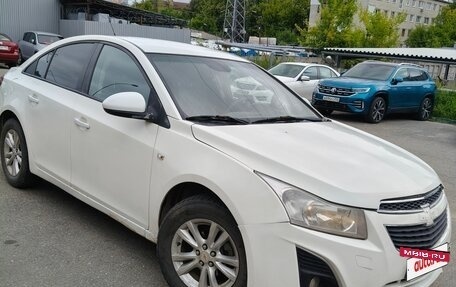 Chevrolet Cruze II, 2013 год, 480 000 рублей, 3 фотография