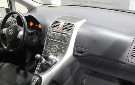 Toyota Auris II, 2007 год, 595 000 рублей, 10 фотография