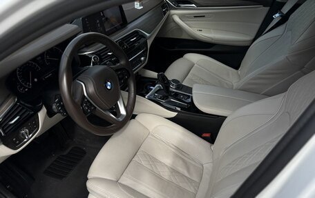 BMW 5 серия, 2018 год, 3 750 000 рублей, 15 фотография