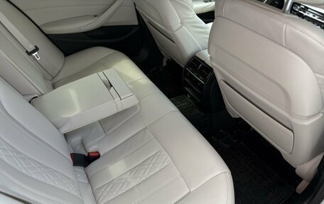 BMW 5 серия, 2018 год, 3 750 000 рублей, 18 фотография