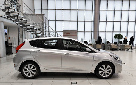 Hyundai Solaris II рестайлинг, 2011 год, 799 000 рублей, 5 фотография
