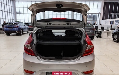 Hyundai Solaris II рестайлинг, 2011 год, 799 000 рублей, 12 фотография