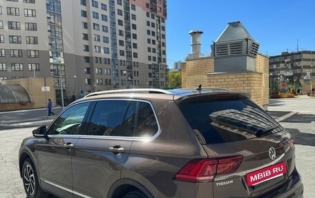 Volkswagen Tiguan II, 2018 год, 2 480 000 рублей, 4 фотография