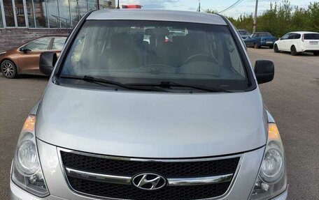 Hyundai H-1 II рестайлинг, 2008 год, 1 348 000 рублей, 2 фотография