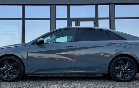 Hyundai Elantra, 2022 год, 2 300 000 рублей, 4 фотография
