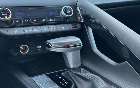 Hyundai Elantra, 2022 год, 2 300 000 рублей, 15 фотография