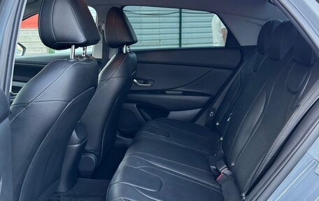 Hyundai Elantra, 2022 год, 2 300 000 рублей, 19 фотография