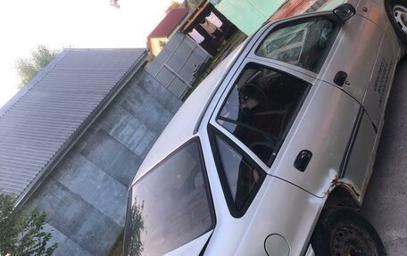 Daewoo Nexia I рестайлинг, 2005 год, 40 000 рублей, 1 фотография