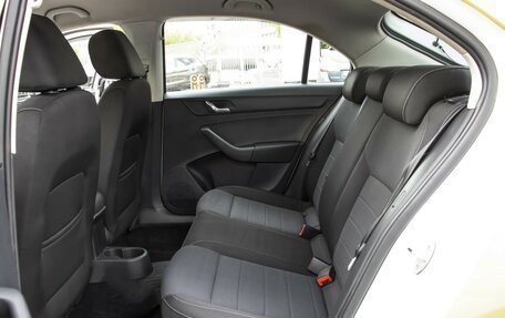 Skoda Rapid I, 2015 год, 605 000 рублей, 10 фотография
