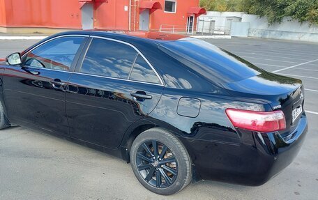 Toyota Camry, 2009 год, 1 300 000 рублей, 10 фотография