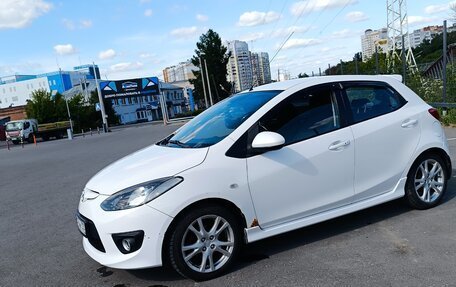 Mazda 2 III, 2008 год, 800 000 рублей, 3 фотография