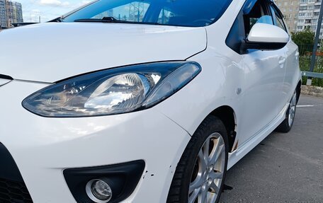 Mazda 2 III, 2008 год, 800 000 рублей, 10 фотография