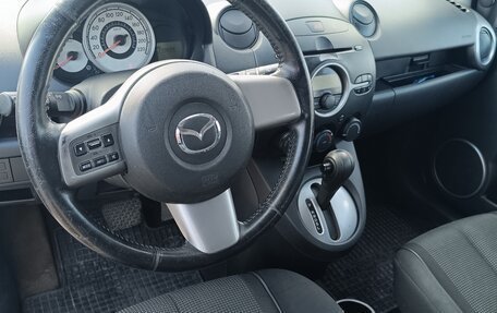 Mazda 2 III, 2008 год, 800 000 рублей, 14 фотография