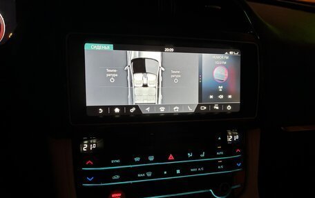 Jaguar F-Pace, 2016 год, 2 390 000 рублей, 10 фотография