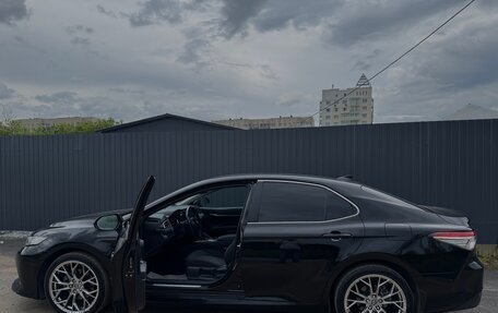 Toyota Camry, 2021 год, 2 940 000 рублей, 9 фотография
