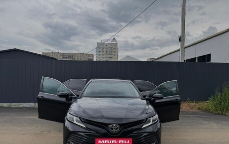 Toyota Camry, 2021 год, 2 940 000 рублей, 15 фотография