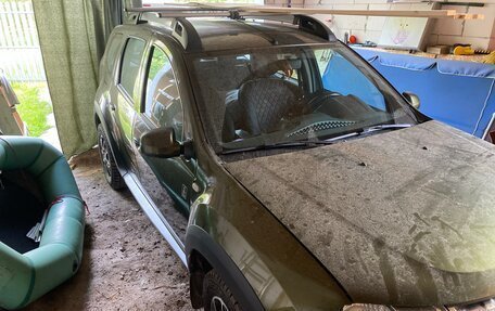 Renault Duster I рестайлинг, 2017 год, 900 000 рублей, 4 фотография