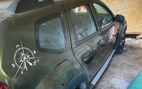 Renault Duster I рестайлинг, 2017 год, 900 000 рублей, 3 фотография