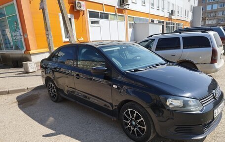 Volkswagen Polo VI (EU Market), 2012 год, 700 000 рублей, 4 фотография