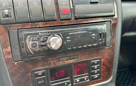 Audi A4, 1997 год, 199 999 рублей, 8 фотография