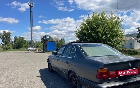 BMW 5 серия, 1988 год, 230 000 рублей, 3 фотография