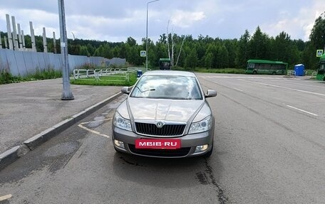 Skoda Octavia, 2010 год, 1 000 000 рублей, 8 фотография