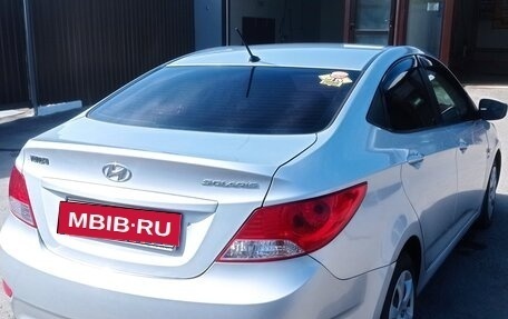 Hyundai Solaris II рестайлинг, 2012 год, 645 000 рублей, 9 фотография