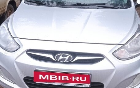 Hyundai Solaris II рестайлинг, 2012 год, 645 000 рублей, 15 фотография