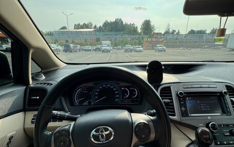 Toyota Venza I, 2013 год, 2 200 000 рублей, 12 фотография