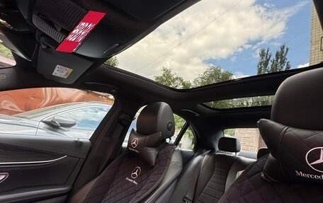 Mercedes-Benz E-Класс, 2016 год, 3 500 000 рублей, 4 фотография