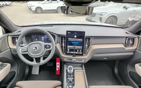 Volvo XC60 II, 2025 год, 9 900 000 рублей, 9 фотография